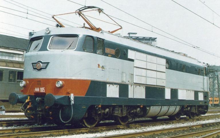 hn2701