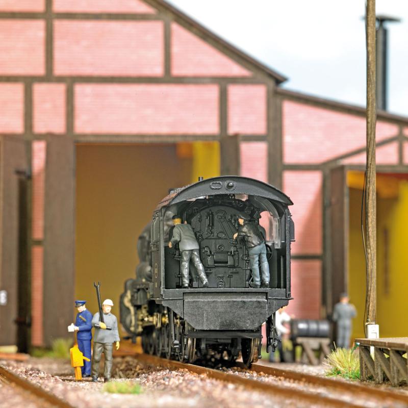 Bu79700
