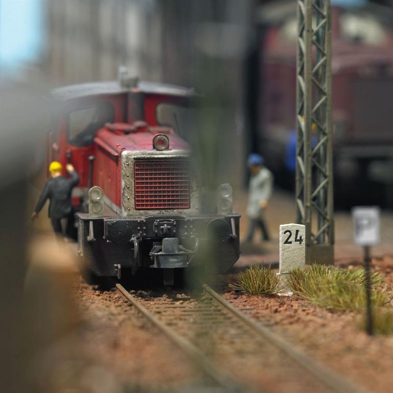 Bu8127